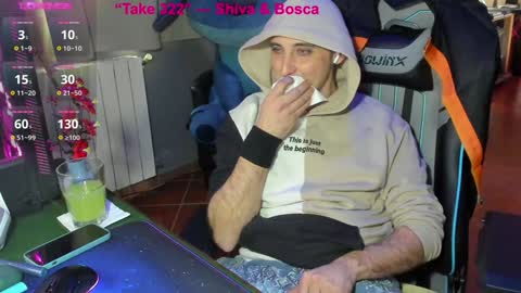 Snapshot of gil_gamesh90 chatting on 01/18/25, 01:40 Mirko online show from 01/18/25, 01:40