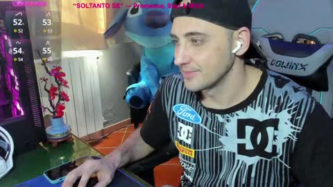 Snapshot of gil_gamesh90 chatting on 01/24/25, 11:59 Mirko online show from 01/24/25, 11:59