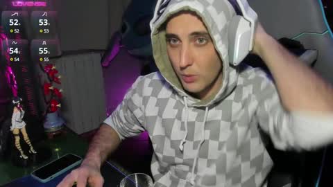 Snapshot of gil_gamesh90 chatting on 02/10/25, 06:56 Mirko online show from 02/10/25, 06:56