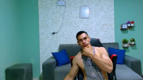 GILBERT online show from 03/02/25, 11:29