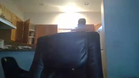 Snapshot of gildedsins1 chatting on 03/03/25, 12:48 WildBoyVibes online show from 03/03/25, 12:48