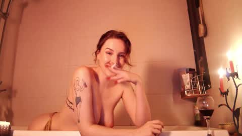 Suki online show from 02/15/25, 11:06