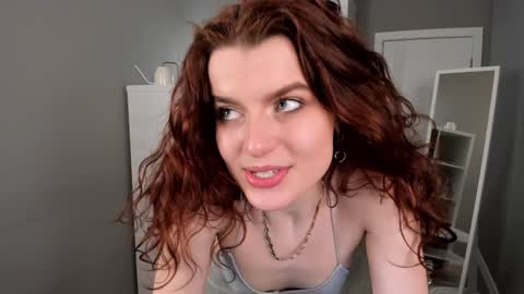 Snapshot of gin_yoon chatting on 02/07/25, 06:24 Gin online show from 02/07/25, 06:24