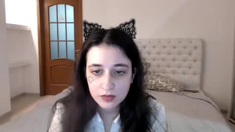 Kate online show from 12/22/24, 11:33