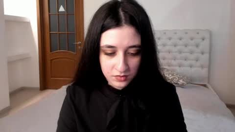 Kate online show from 12/31/24, 12:15