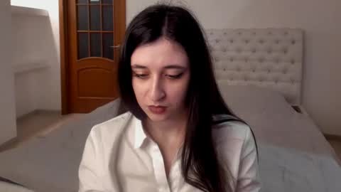 Kate online show from 01/20/25, 03:07