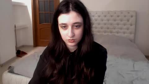 Kate online show from 01/31/25, 01:56