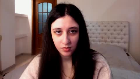 Kate online show from 02/17/25, 08:41