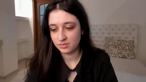 Kate online show from 03/05/25, 10:44