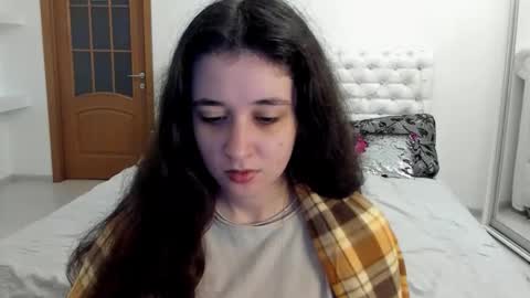 Kate online show from 10/30/25, 08:27