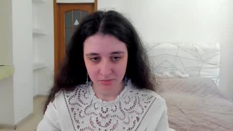 Kate online show from 04/03/26, 08:56