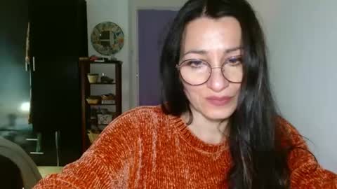 GinaONeon online show from 01/02/25, 08:35