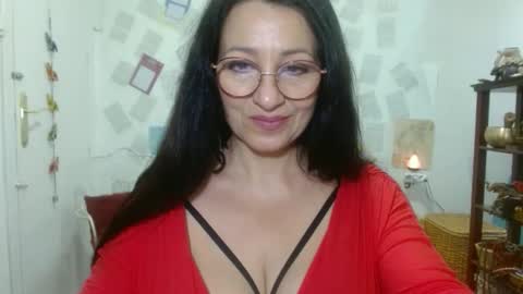 Snapshot of ginaoneon chatting on 05/15/26, 01:51 GinaONeon online show from 05/15/26, 01:51