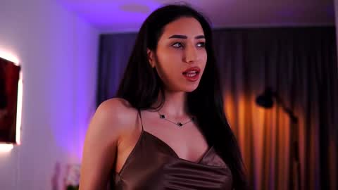 Gina online show from 03/08/25, 08:46