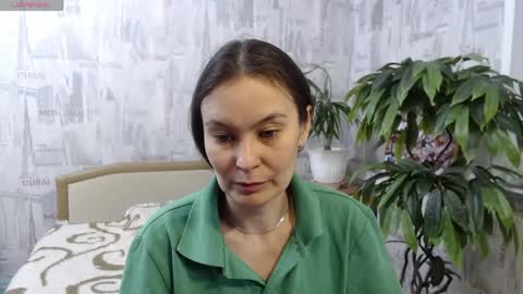 Snapshot of ginaxsoulah__ chatting on 05/13/26, 01:52 ginaxsoulah online show from 05/13/26, 01:52