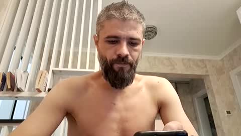 Snapshot of gindrie chatting on 12/25/24, 05:26 Gabriel online show from 12/25/24, 05:26