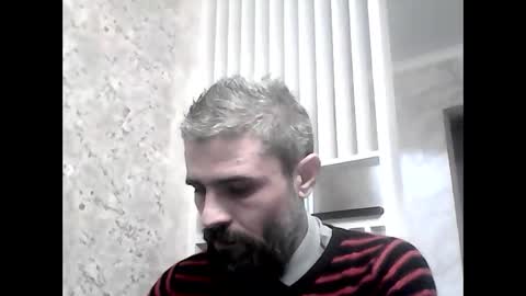 Snapshot of gindrie chatting on 12/30/24, 05:02 Gabriel online show from 12/30/24, 05:02