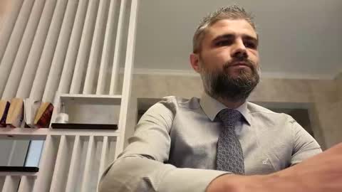 Snapshot of gindrie chatting on 02/17/25, 01:21 Gabriel online show from 02/17/25, 01:21