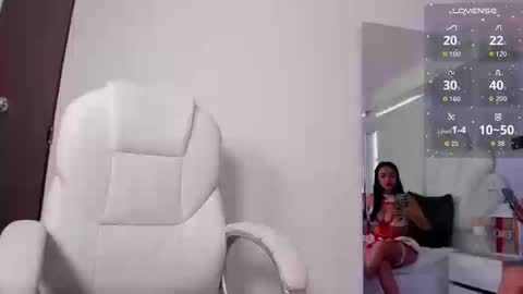 Ginebra Ness online show from 09/19/25, 02:07