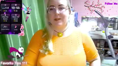 ginesia online show from 11/30/25, 11:58