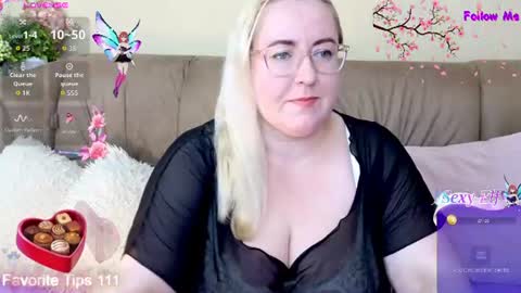 Snapshot of ginesia chatting on 06/21/26, 12:41 ginesia online show from 06/21/26, 12:41