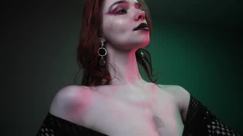 Snapshot of ginger_hugs chatting on 04/23/26, 10:12 im expecting 350 thumbs up on my altar online show from 04/23/26, 10:12