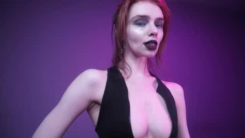Snapshot of ginger_hugs chatting on 05/12/26, 10:18 im expecting 350 thumbs up on my altar online show from 05/12/26, 10:18