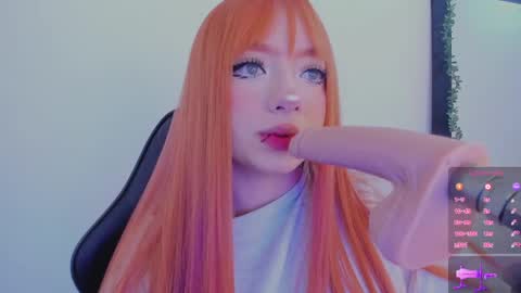 Snapshot of ginger_raize chatting on 05/15/26, 05:58 Kloe online show from 05/15/26, 05:58