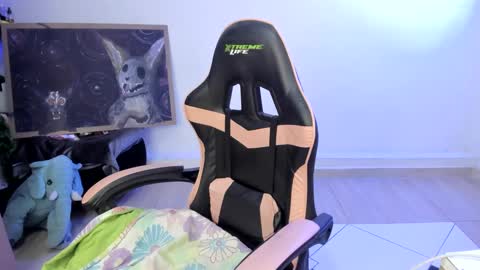 Snapshot of ginger_sweetty chatting on 12/05/24, 01:03 Ginger online show from 12/05/24, 01:03