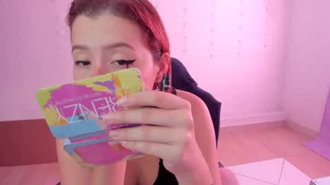 Snapshot of ginger_sweetty chatting on 01/12/25, 09:51 Ginger online show from 01/12/25, 09:51