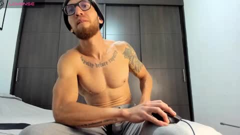 Snapshot of gingerale212 chatting on 02/17/25, 11:42 Ginger online show from 02/17/25, 11:42