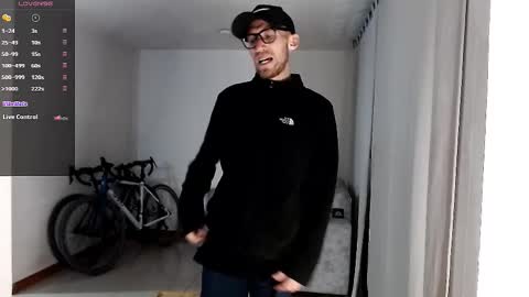 Snapshot of gingerale212 chatting on 01/16/26, 12:03 Ginger online show from 01/16/26, 12:03