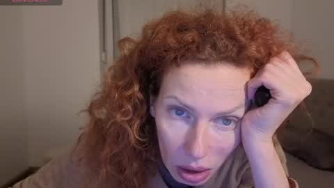 Snapshot of gingermak chatting on 04/17/26, 02:36 Michelle online show from 04/17/26, 02:36