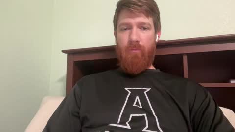 Snapshot of gingermania10 chatting on 12/12/24, 02:22 gingermania10 online show from 12/12/24, 02:22