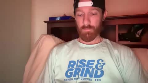 Snapshot of gingermania10 chatting on 11/28/25, 07:27 gingermania10 online show from 11/28/25, 07:27