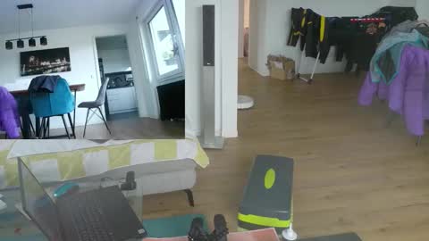 Snapshot of gingerpink1911 chatting on 11/17/25, 10:21 GingerPink online show from 11/17/25, 10:21