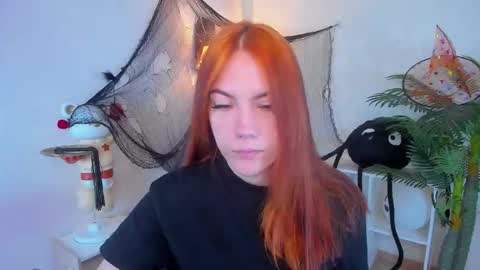 gingerr_pie online show from 11/10/25, 06:40