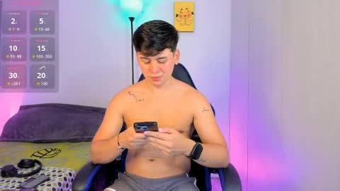 Snapshot of gingertwink_n chatting on 05/17/26, 11:12 Josh Mills online show from 05/17/26, 11:12