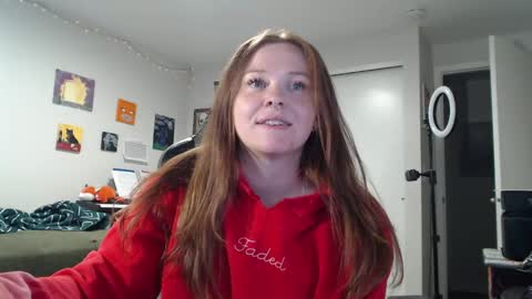 Snapshot of gingervial chatting on 09/24/25, 10:57 gingervial online show from 09/24/25, 10:57