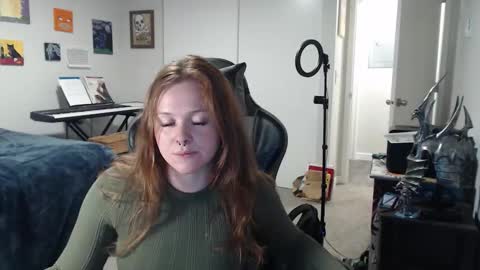 Snapshot of gingervial chatting on 10/24/25, 09:55 gingervial online show from 10/24/25, 09:55