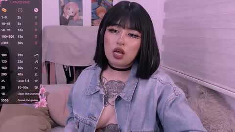 ginmeowuwu online show from 11/20/25, 12:44