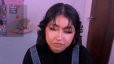 ginmeowuwu online show from 11/25/25, 05:02