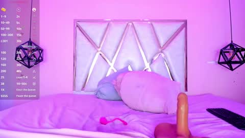 Ginna Palmer online show from 12/03/24, 04:17