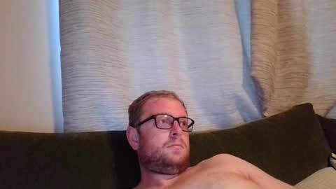 Snapshot of ginwood chatting on 06/17/26, 06:27 ginwood online show from 06/17/26, 06:27
