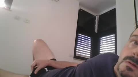gio_021 online show from 09/30/25, 02:44
