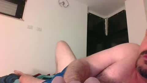 gio_021 online show from 10/20/25, 05:02