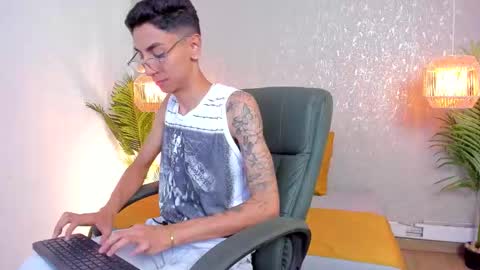 Gio Carangi online show from 02/22/26, 04:02