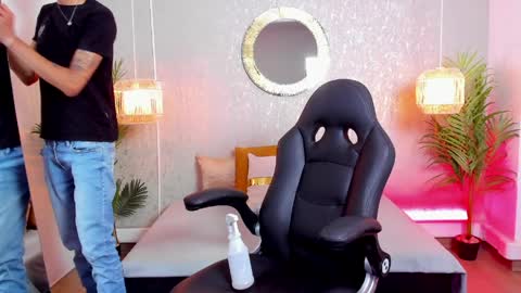 Gio Carangi online show from 04/15/26, 02:51