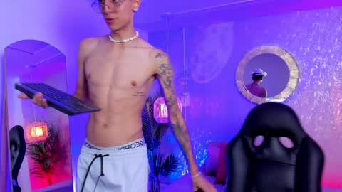 Gio Carangi online show from 04/16/26, 04:24