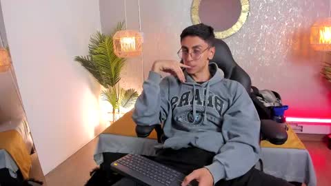 Gio Carangi online show from 05/18/26, 04:07
